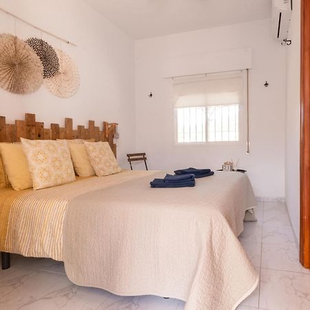 La Casa Del Burro Bed & Breakfast Nerja Ngoại thất bức ảnh